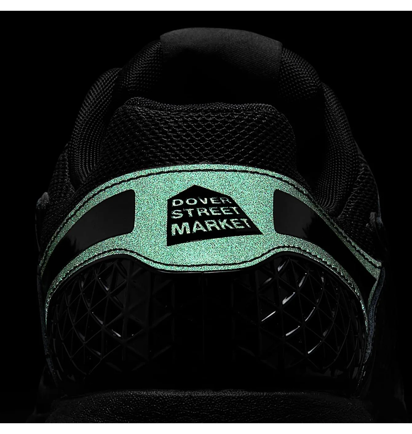 Nike DSM Zoom Vomero 5 SP