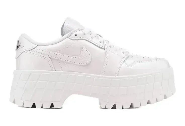 Кросівки жіночі Nike 1 Brooklyn Low White (HF3184-100)