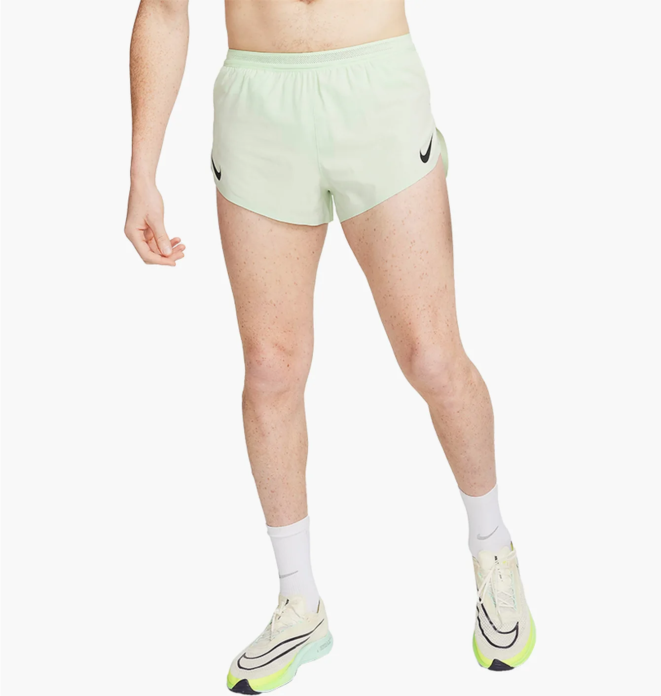 NIKE AEROSWIFT