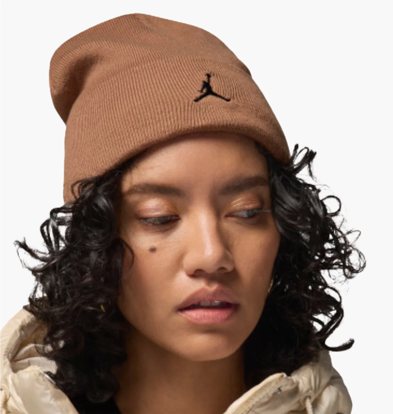 Шапка Nike Air Jordan Peak Essential