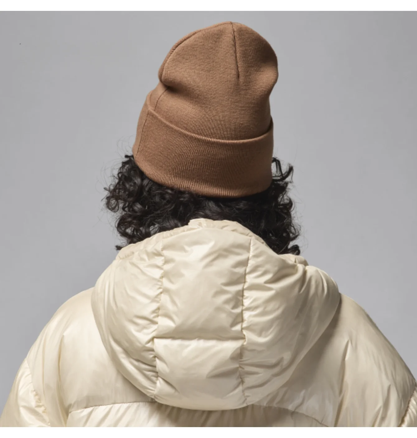 Шапка Nike Air Jordan Peak Essential