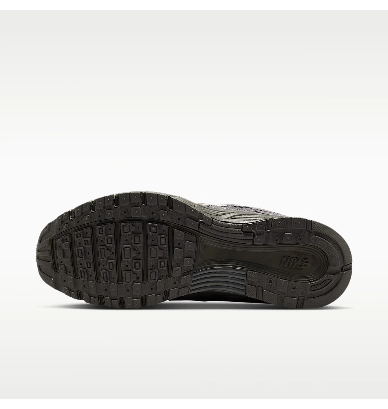 Кросівки чоловічі Nike P-6000 Premium Cordura® MenS Shoes Grey IH0946-201
