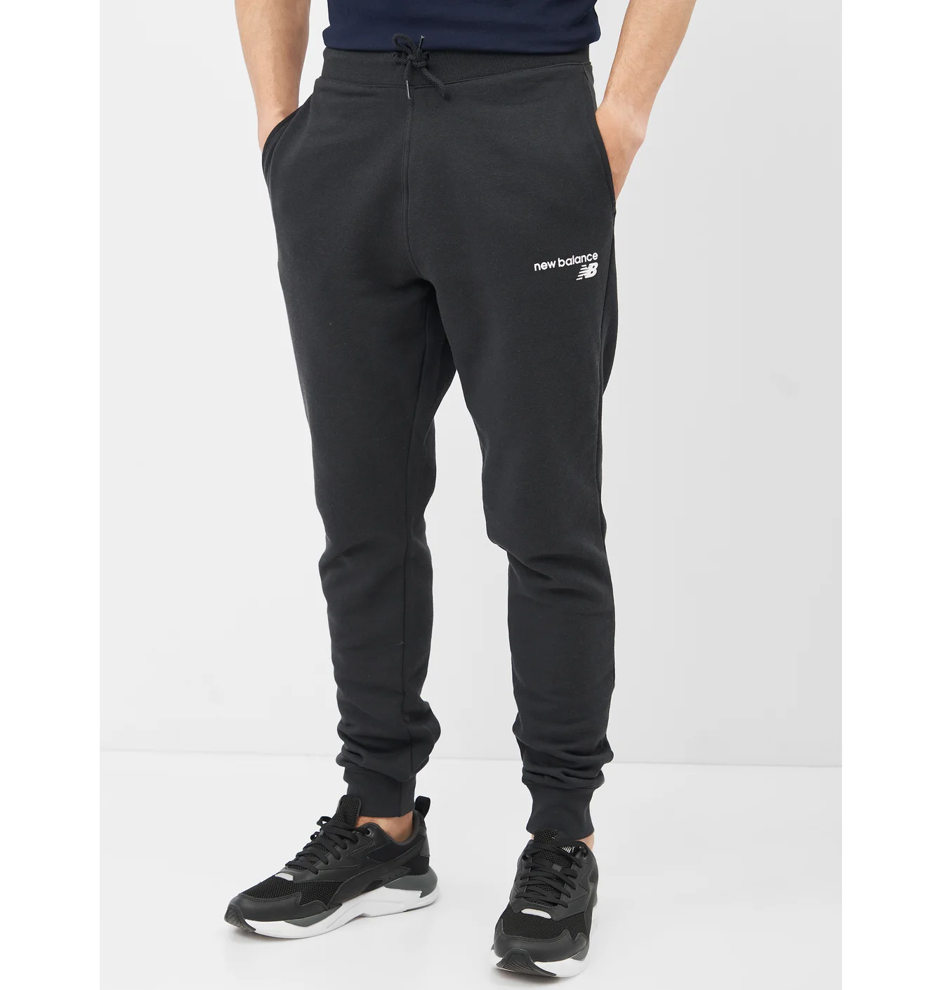 Штани чоловічі New Balance Classic Cf Black MP03904BK