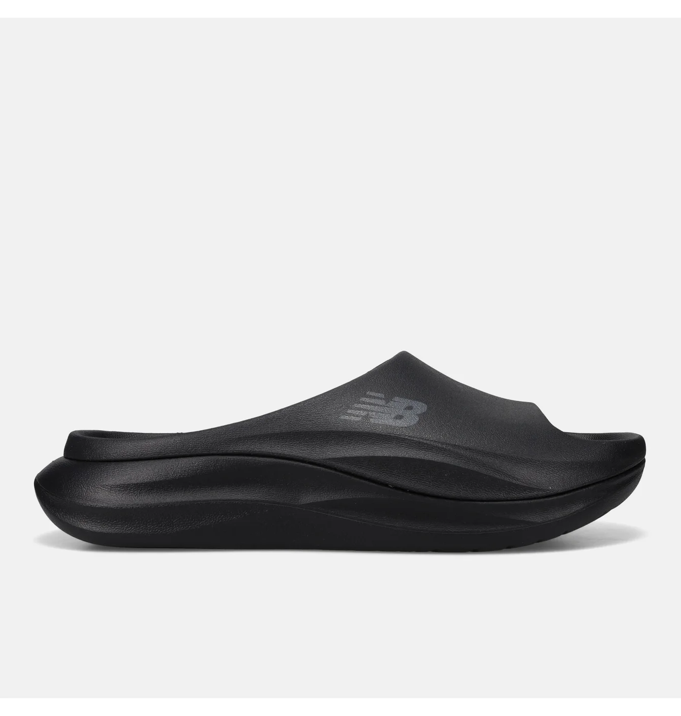 Тапочки чоловічі New Balance 6650 Black M6650332