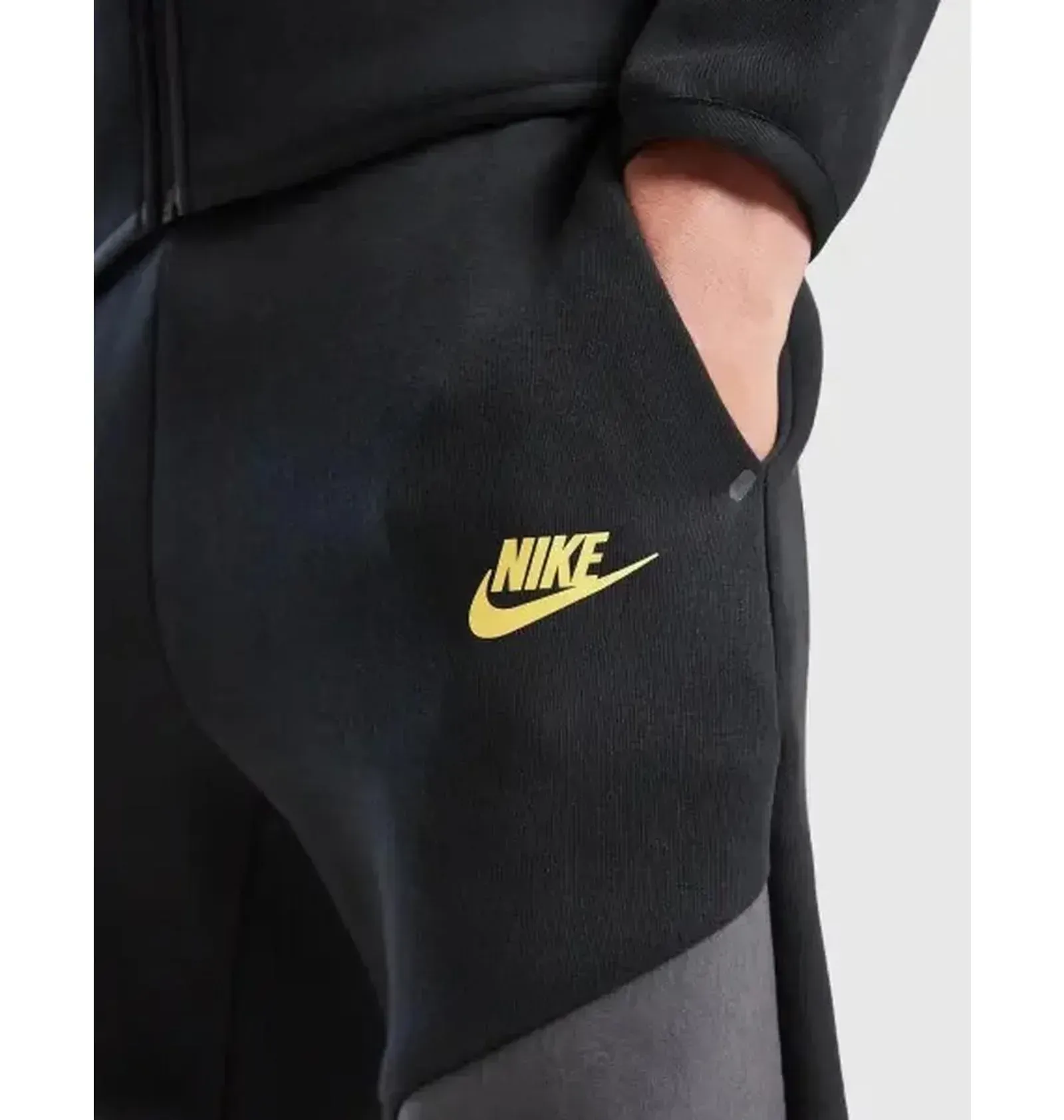 Спортивний костюм дитячий Nike Sportswear Black (IO1285-010__IO1286-010)