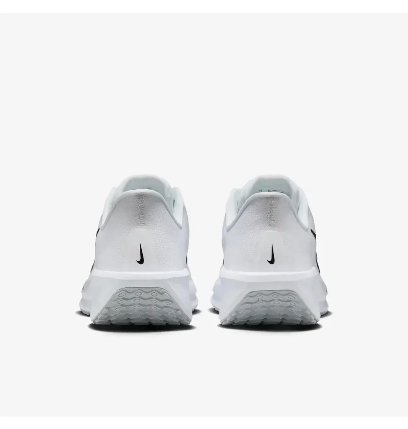 Nike QUEST 6