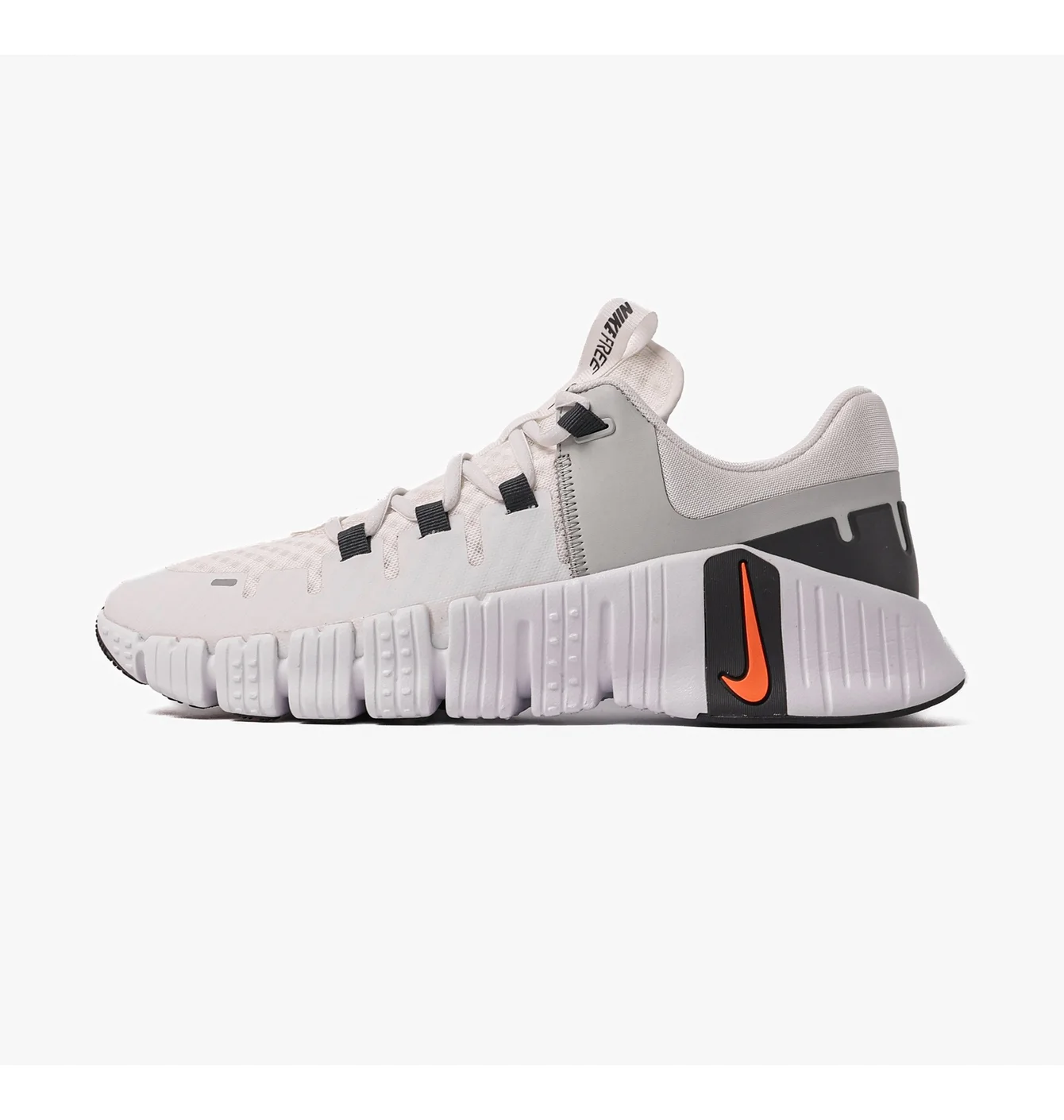 Кросівки чоловічі Nike Free Metcon 5 Training Shoes White DV3949-101