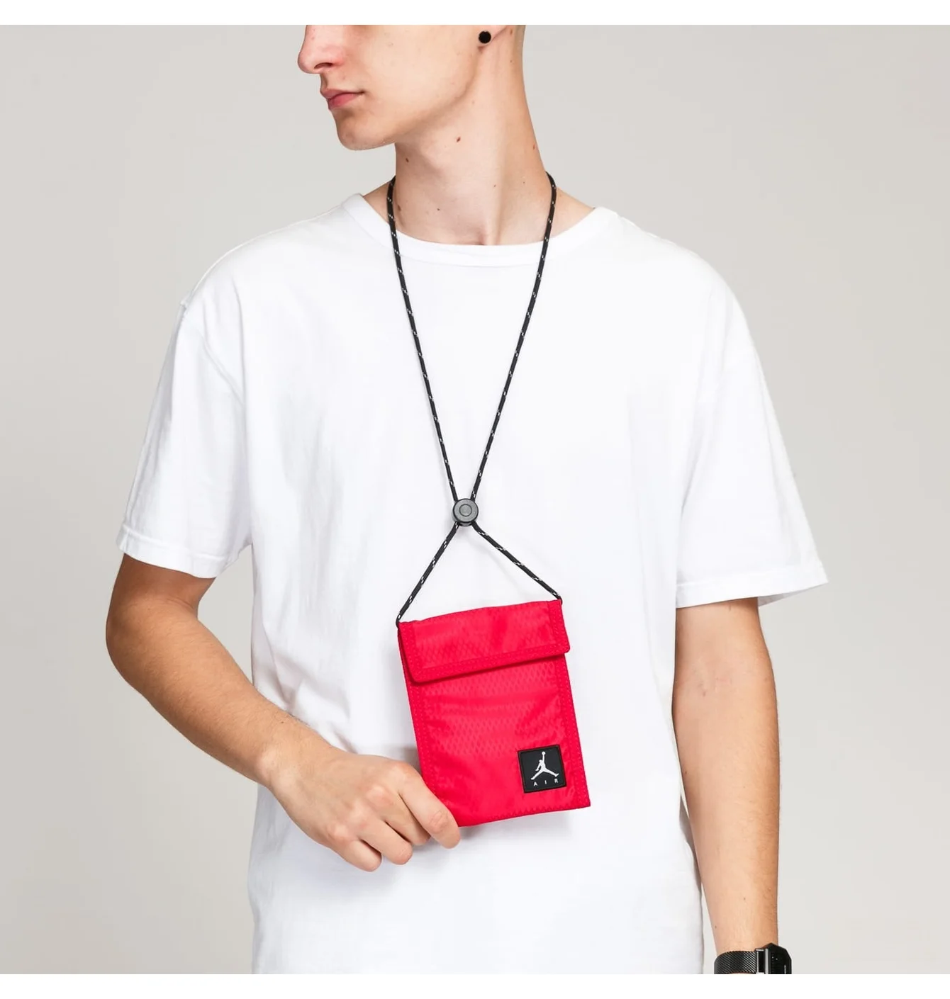 Кошелек Jordan Tri-Fold Pouch Light Strap Wallet