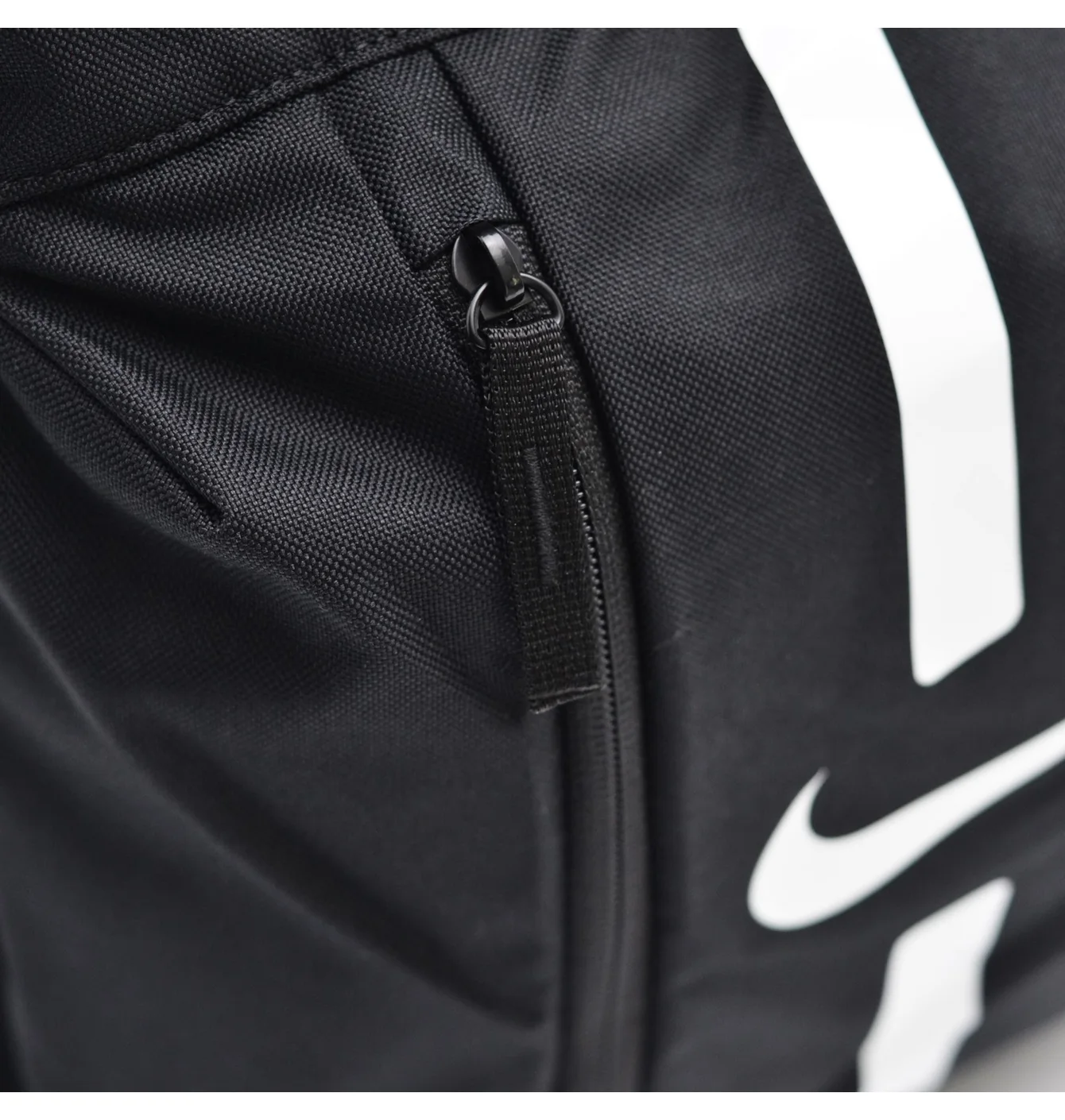 Рюкзак дитячий Nike Y Nk Acdmy Team Bkpk Black DA2571-010