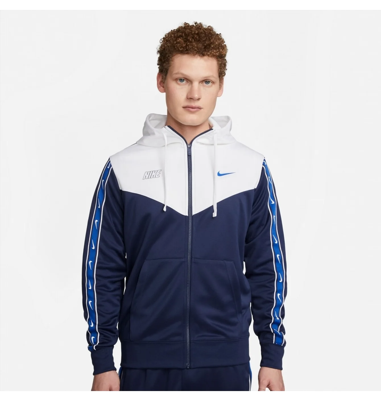 Зіпка Nike