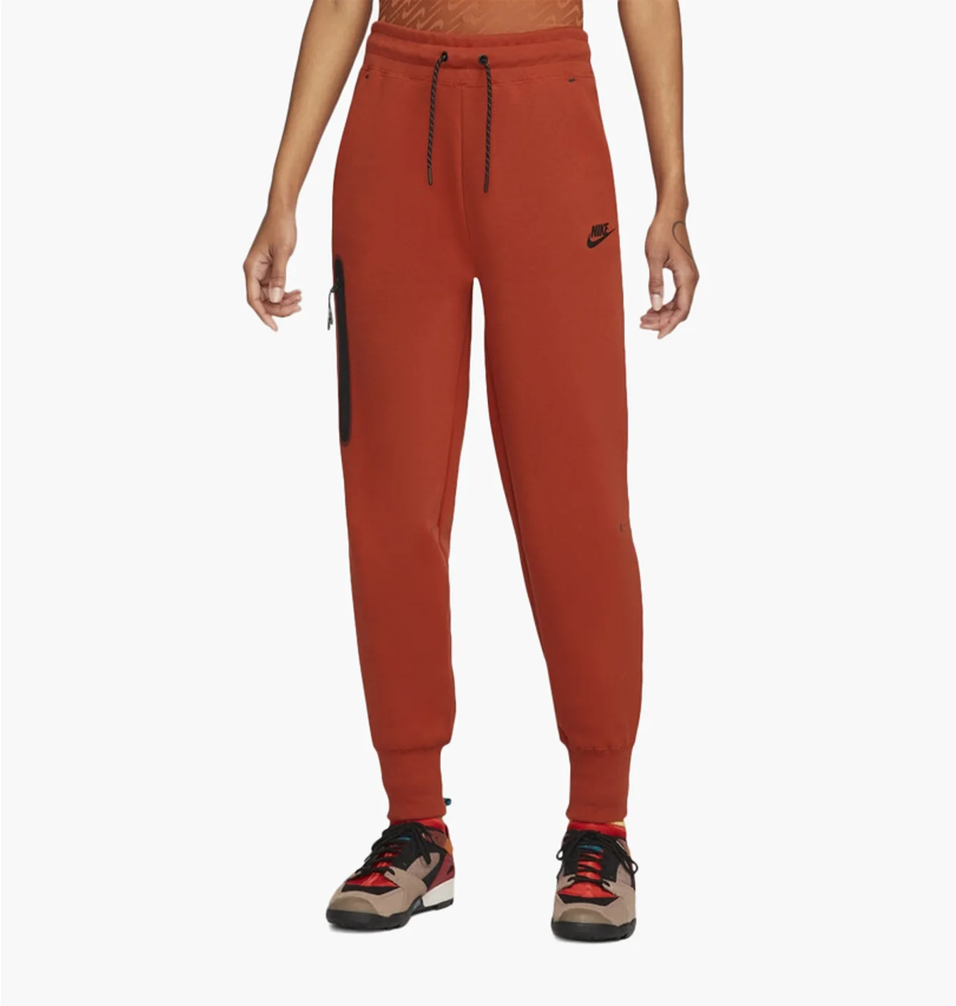 NIKE SPORTSWEAR TECH FLEECE