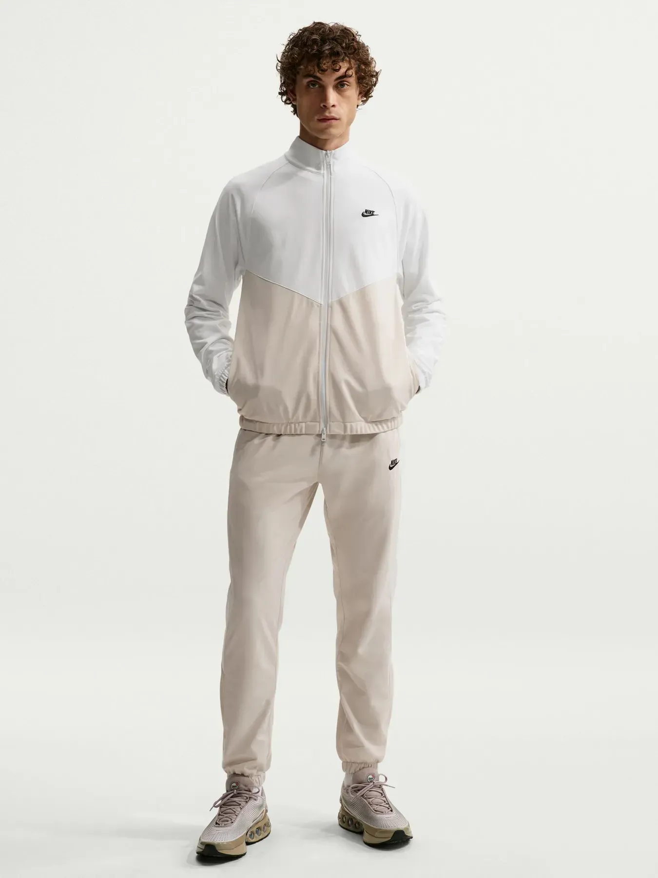 Спортивний костюм чоловічий Nike M Nk Wr Pk Trk Suit (IF1623-104)