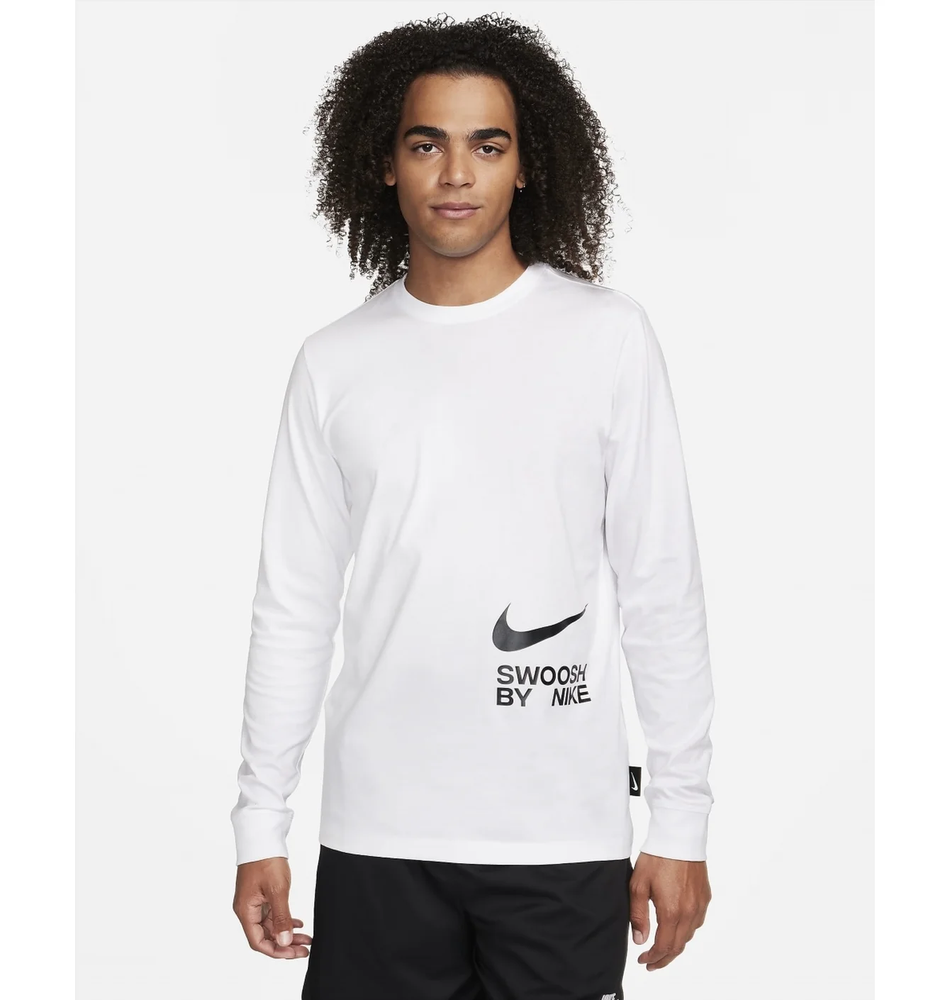 Лонгслив Nike Sportswear Long-Sleeve T-Shirt WHITE