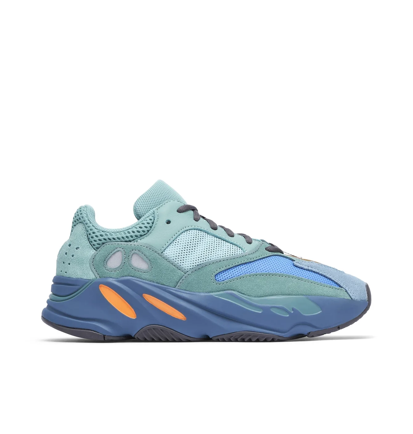 ADIDAS YEEZY BOOST 700