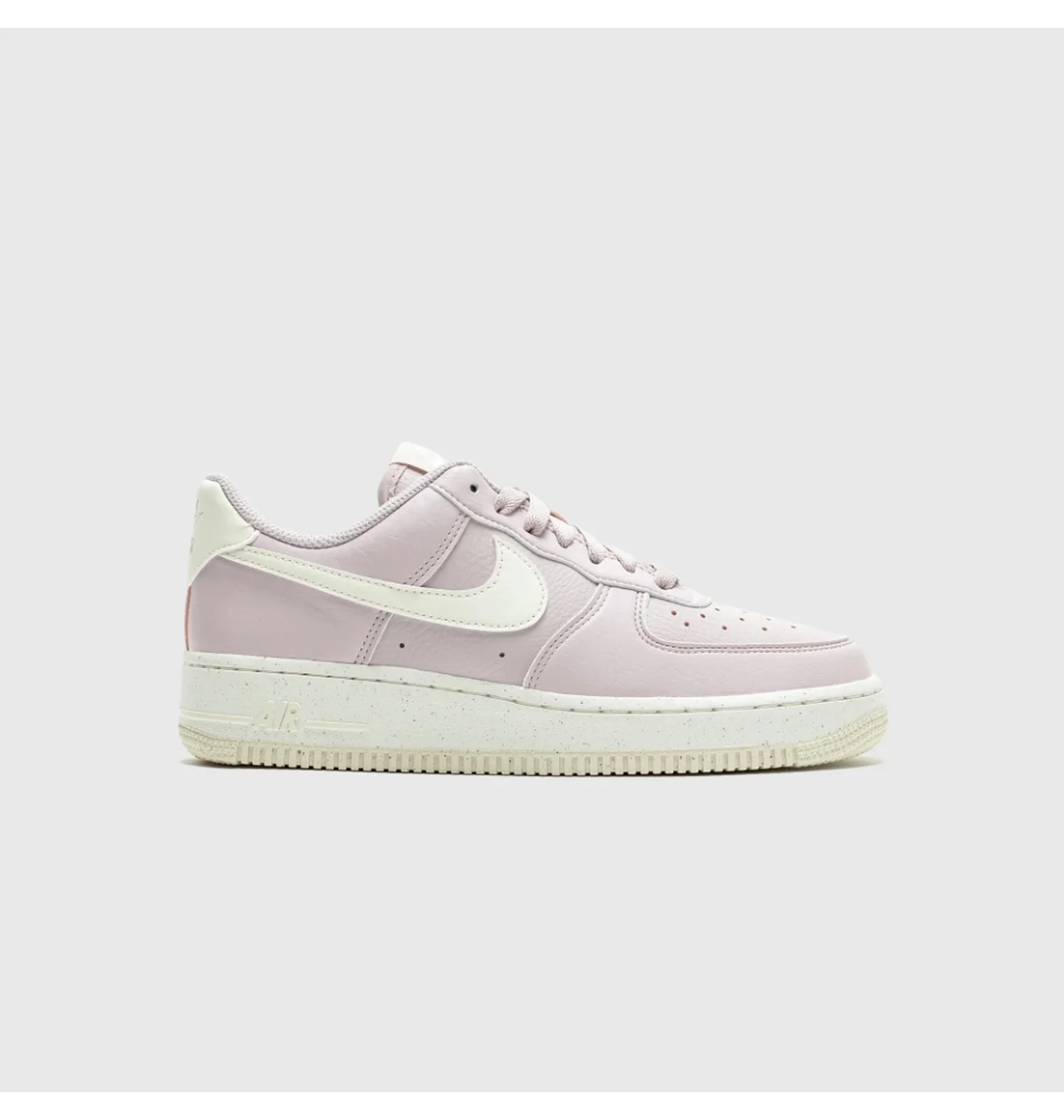 Кросівки жіночі Nike Air Force 1 07 Nn & Sail Pink DV3808-001
