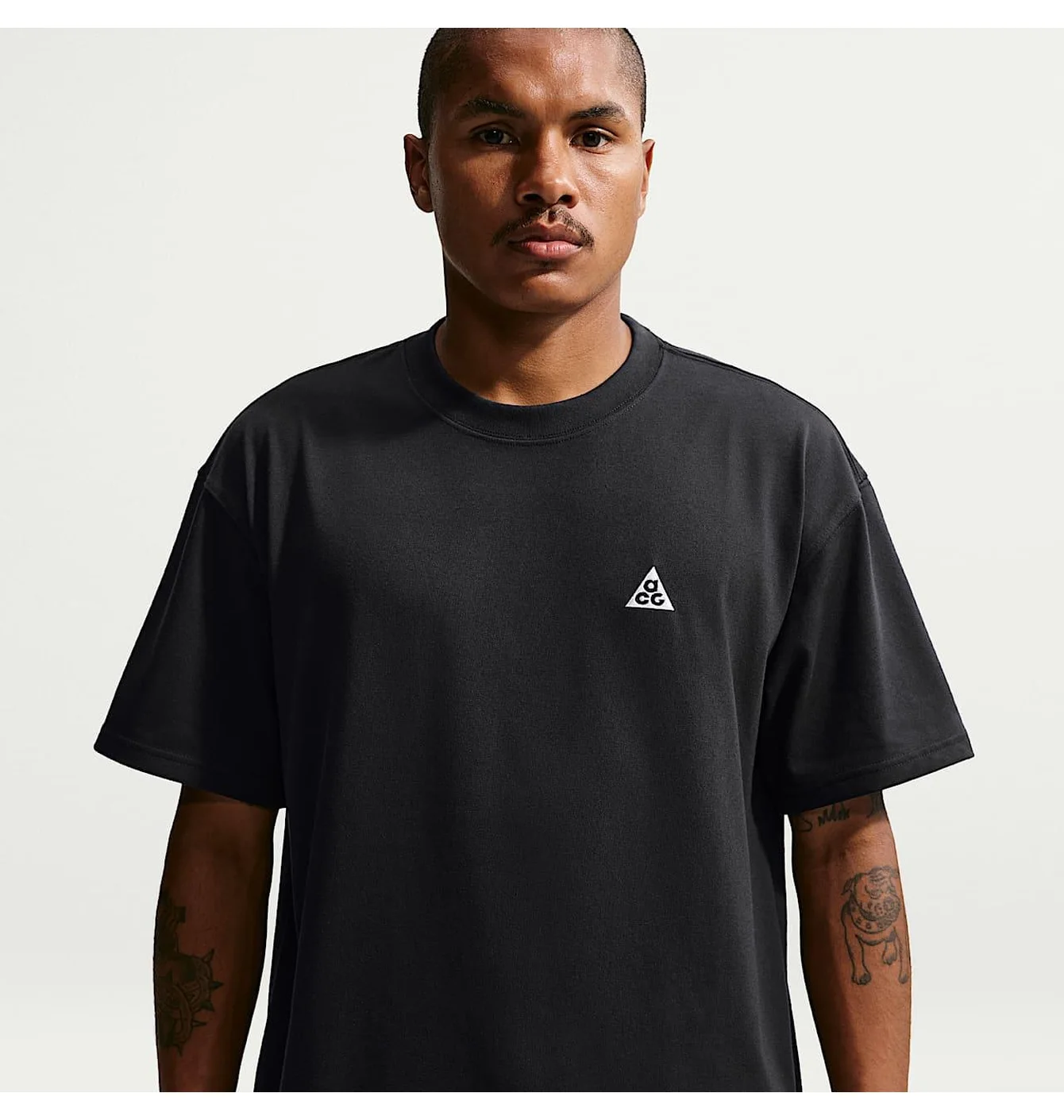 Футболка чоловіча Nike Black DC5356-010