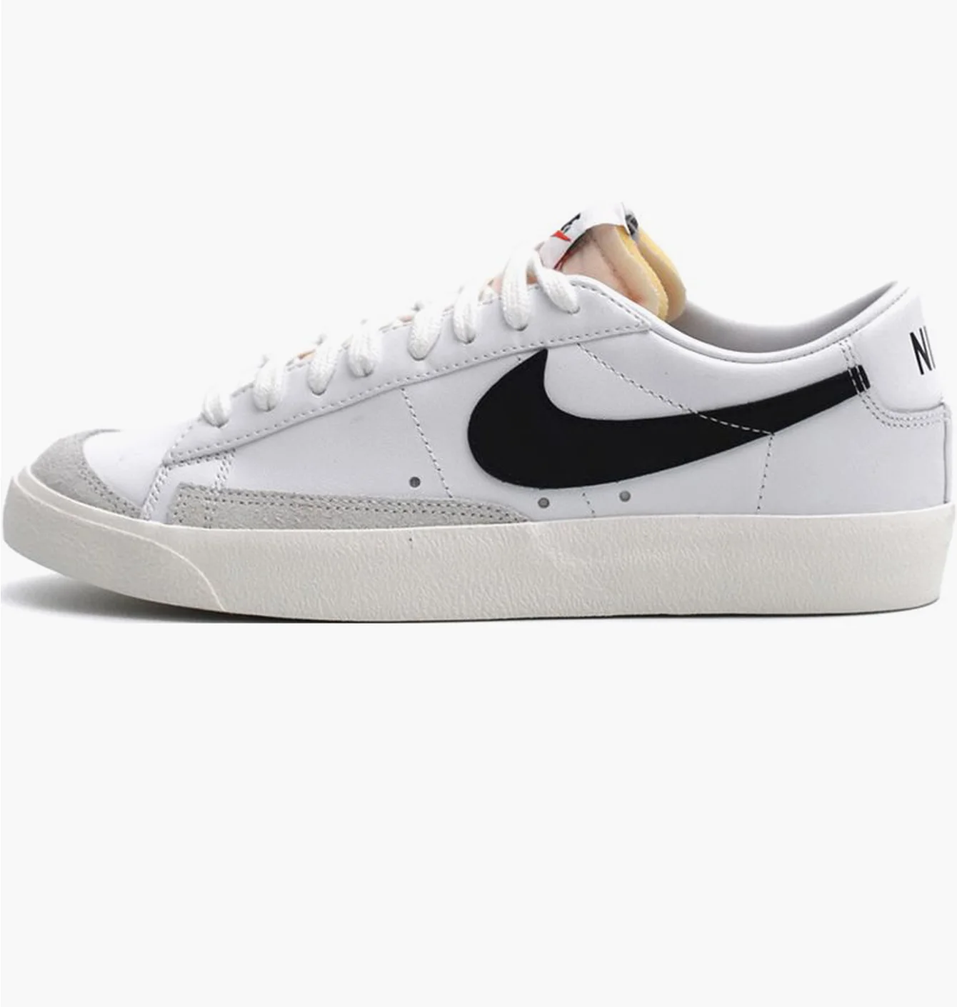 NIKE BLAZER LOW 77 VNTG