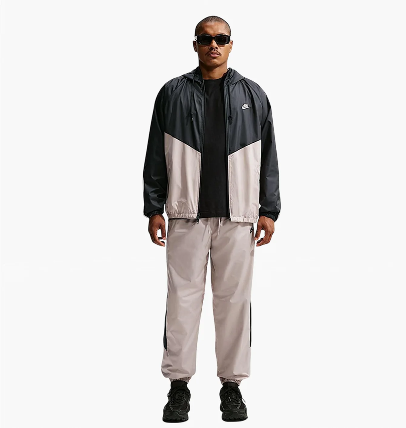 Штани чоловічі Nike Windrunner Lined Pants Beige/Black HV8371-236