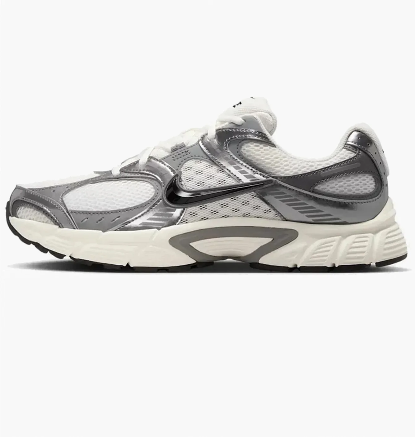 Кросівки чоловічі Nike V5 Rnr White/Metallic HJ5228-009