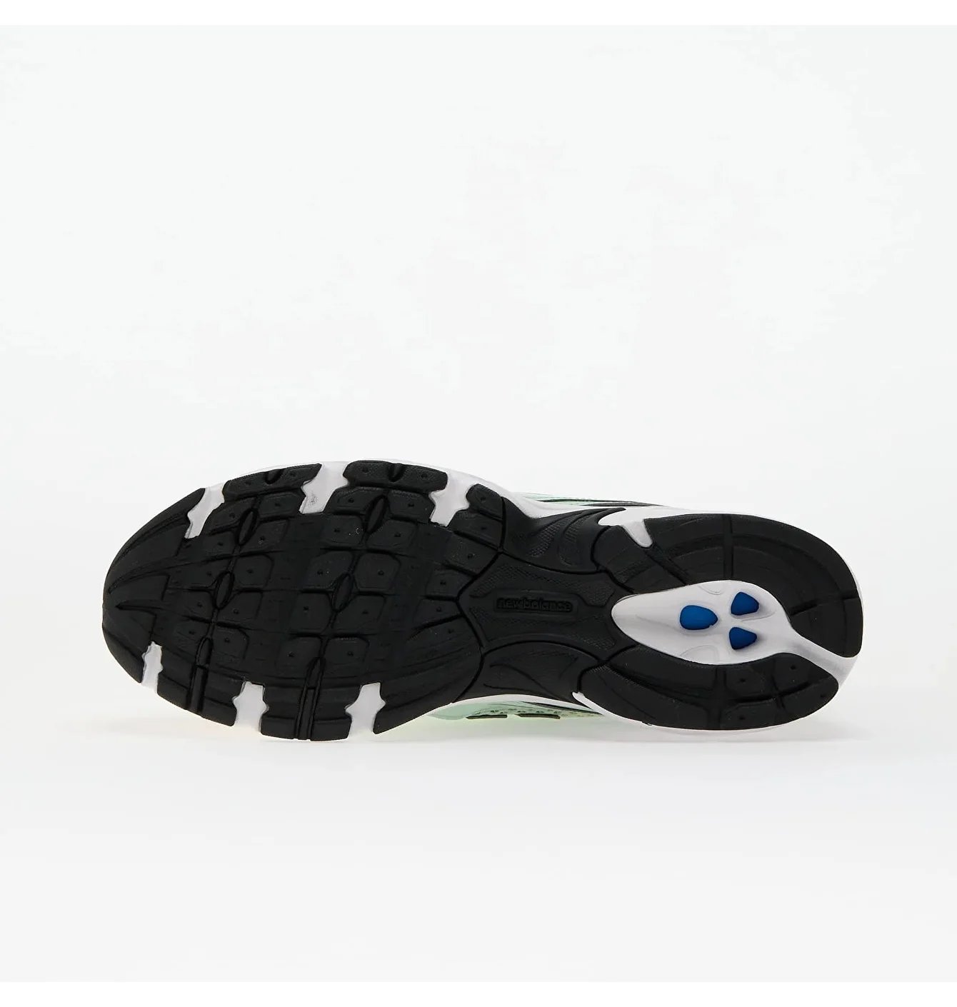 NEW BALANCE U740YC2