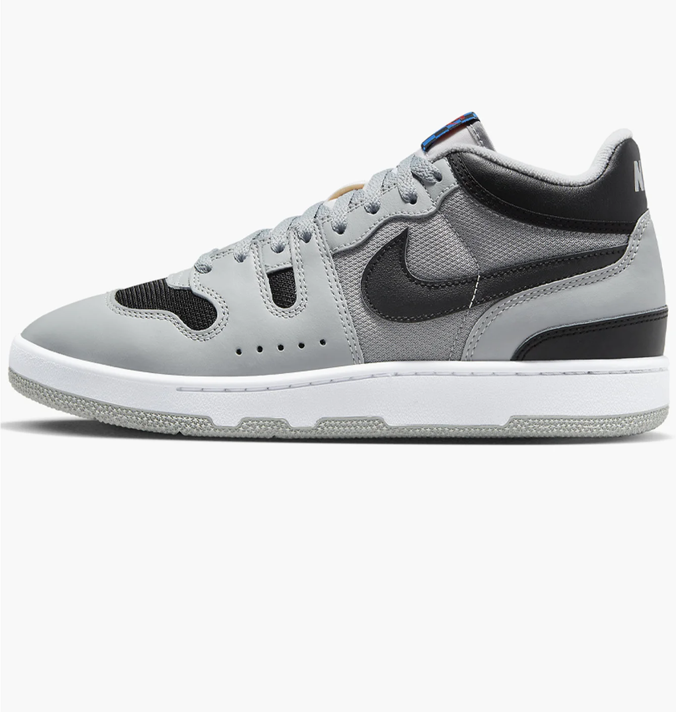 NIKE ATTACK QS SP