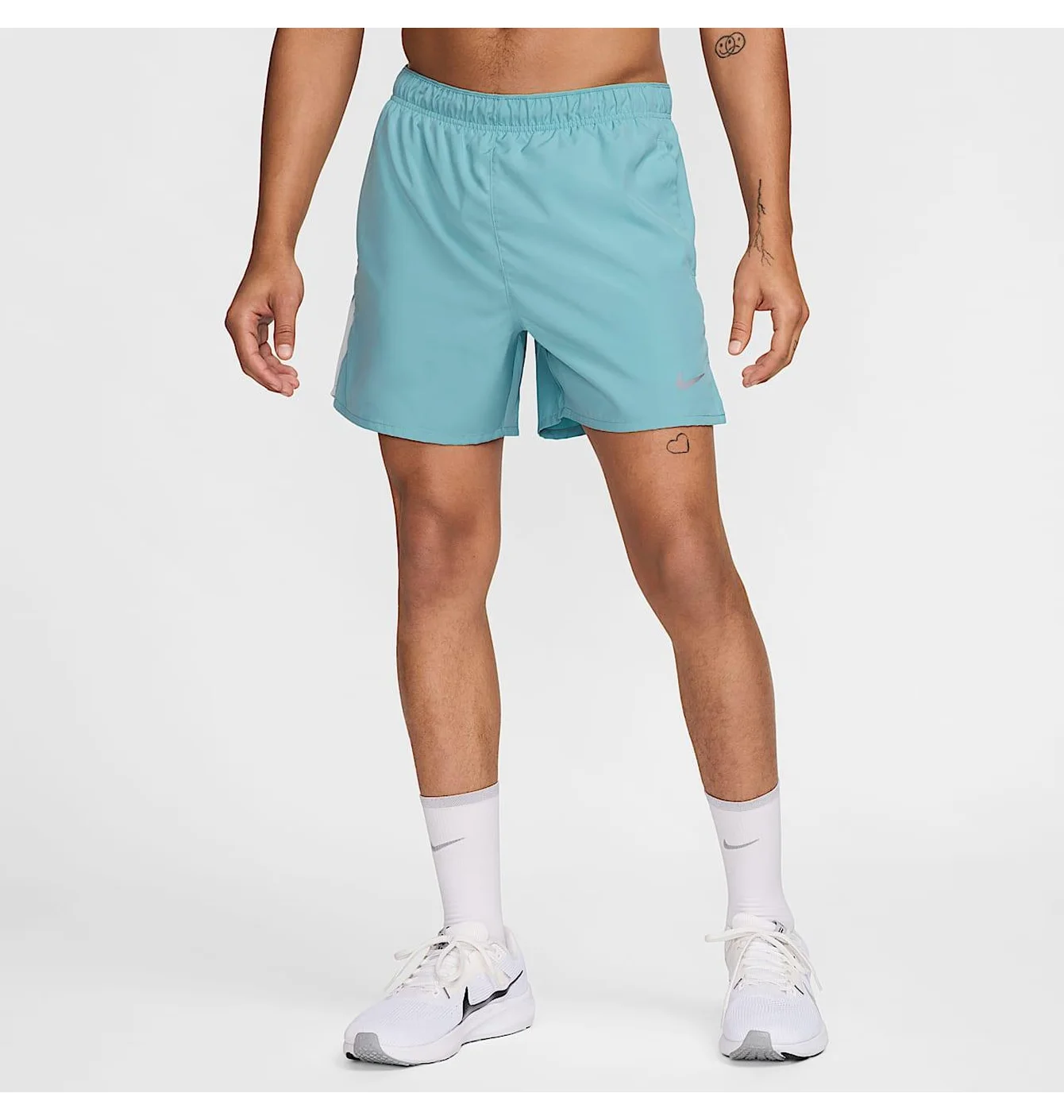 NIKE CHALLENGER DRI FIT