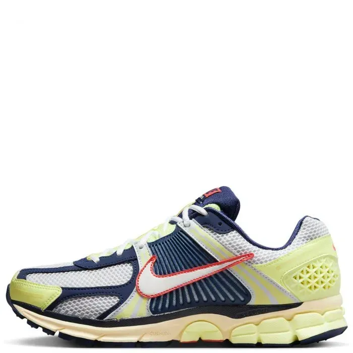 NIKE AIR ZOOM VOMERO 5