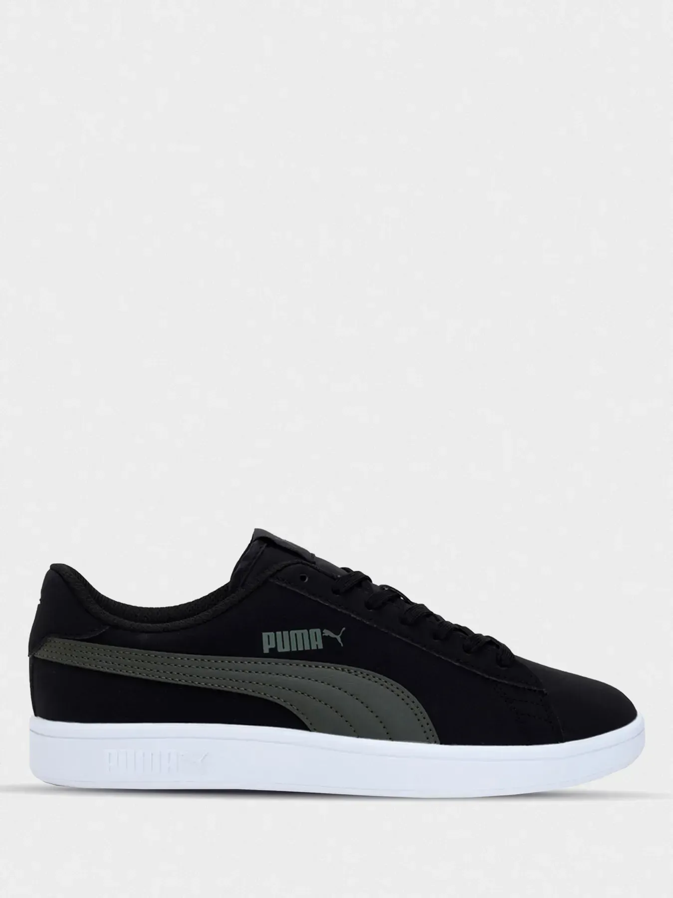 Puma Smash v2 Buck