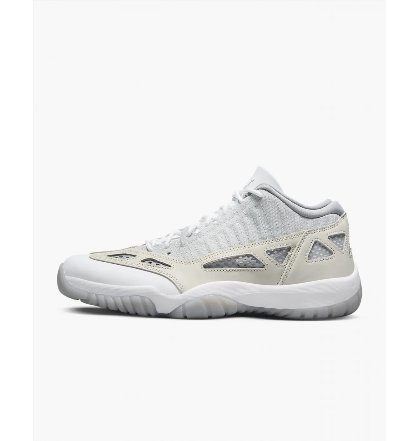 Jordan 11 Retro Low Ie