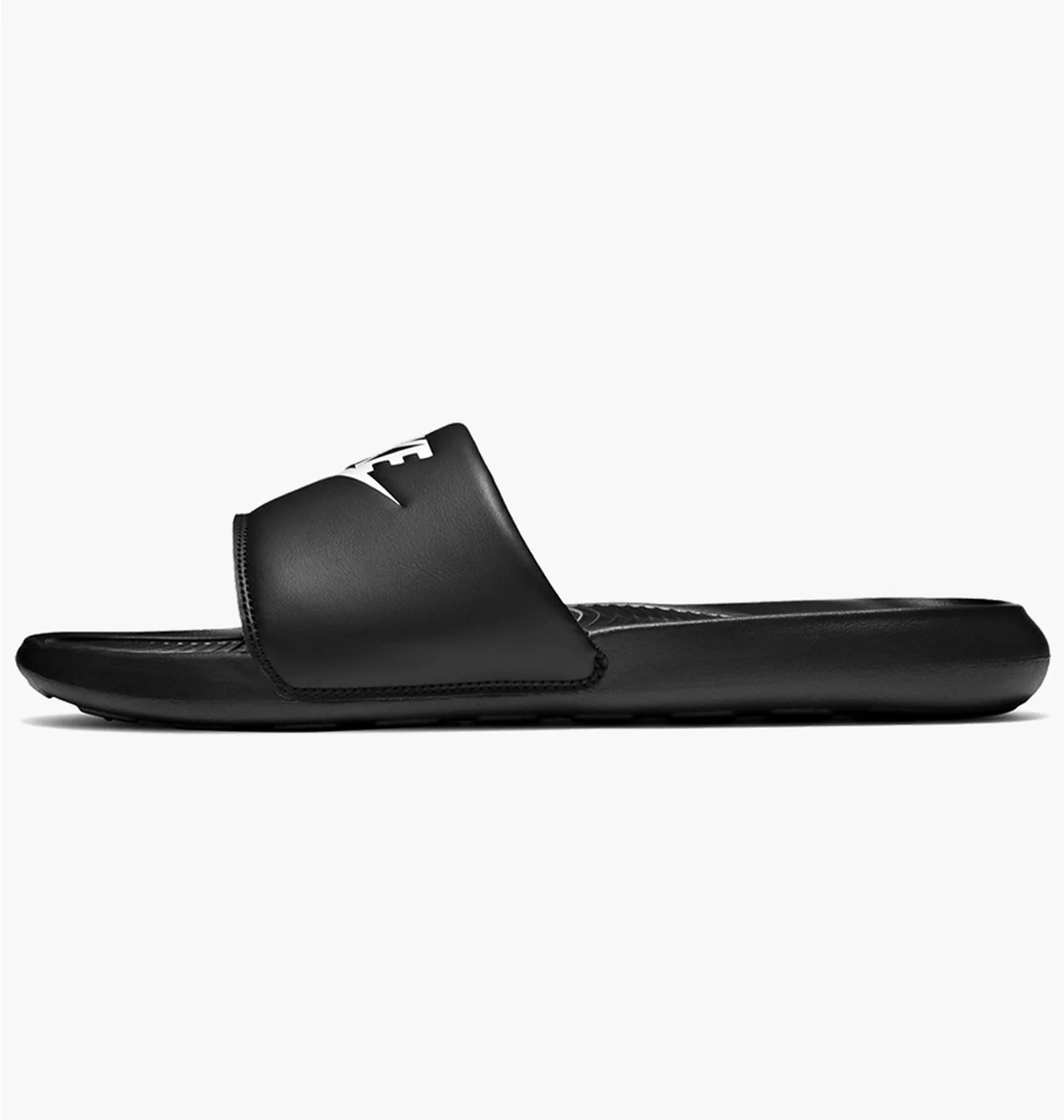 Nike Victori One