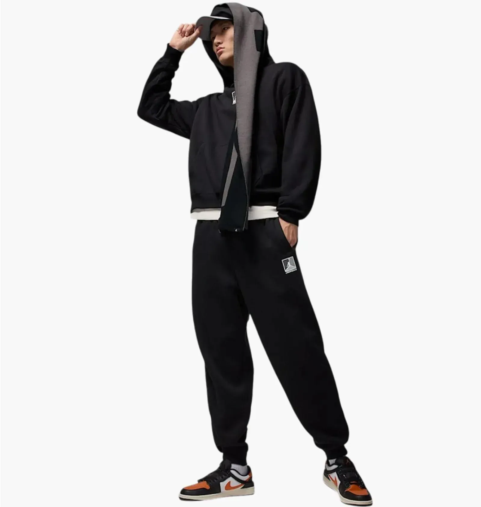 Jordan Brooklyn Gfx Po black