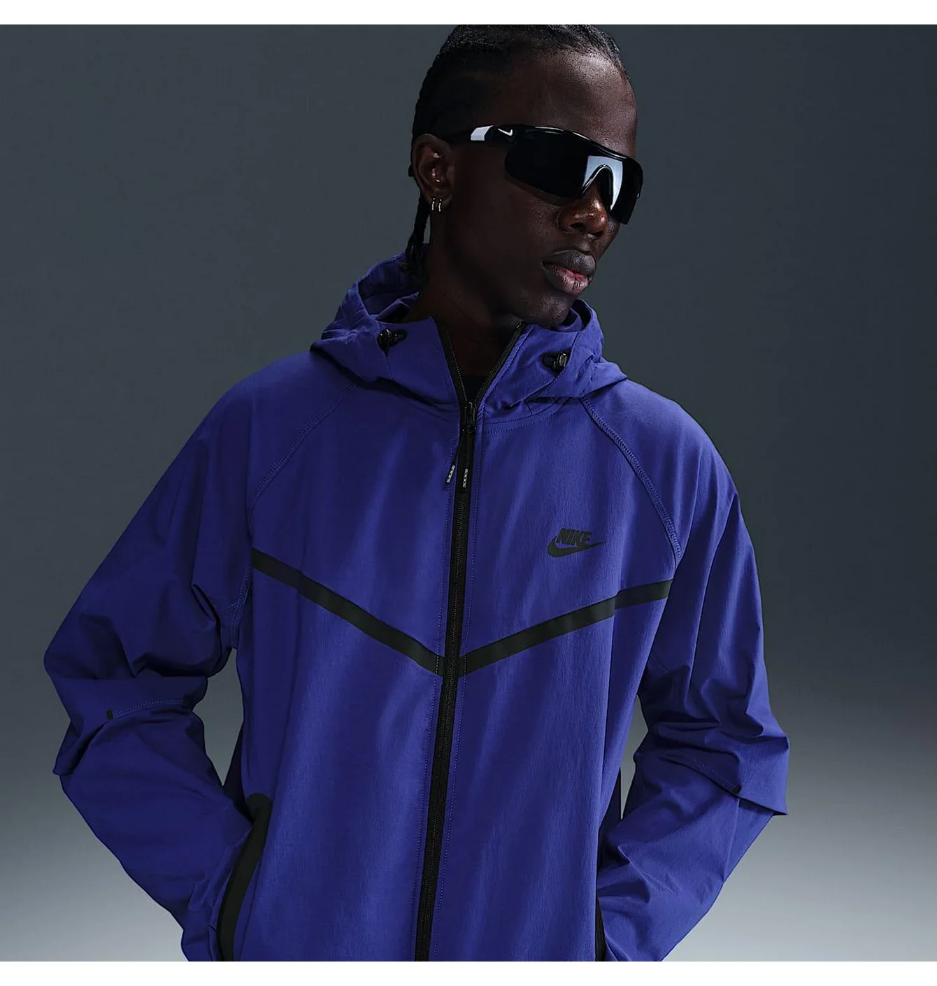 Куртка чоловіча Nike Tech MenS Woven Jacket Violet HM7151-539