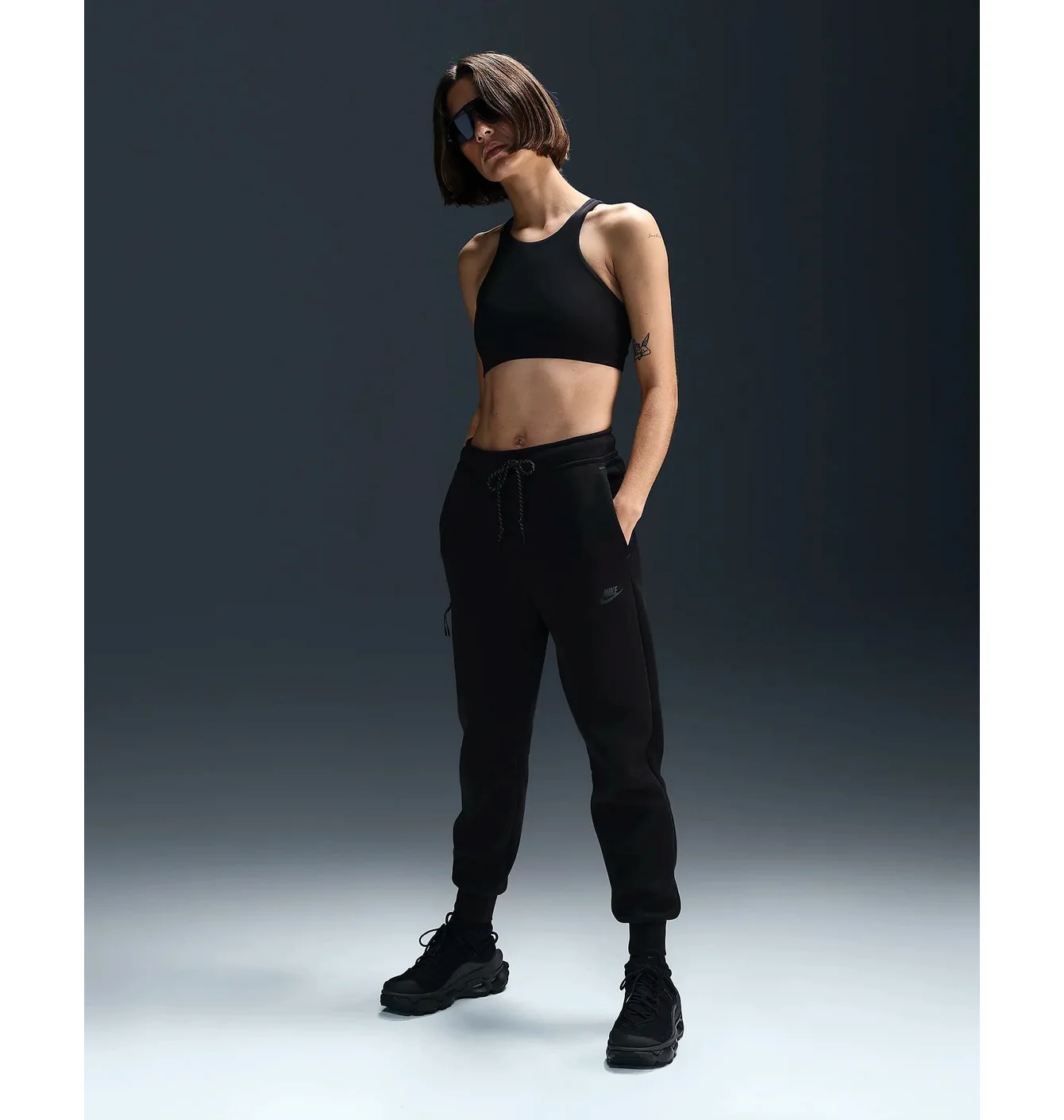 Штани Nike Sportswear Tech Fleece Mid-Rise