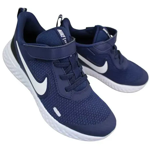 Кросівки дитячі Nike Revolution 5 (BQ5672-402)