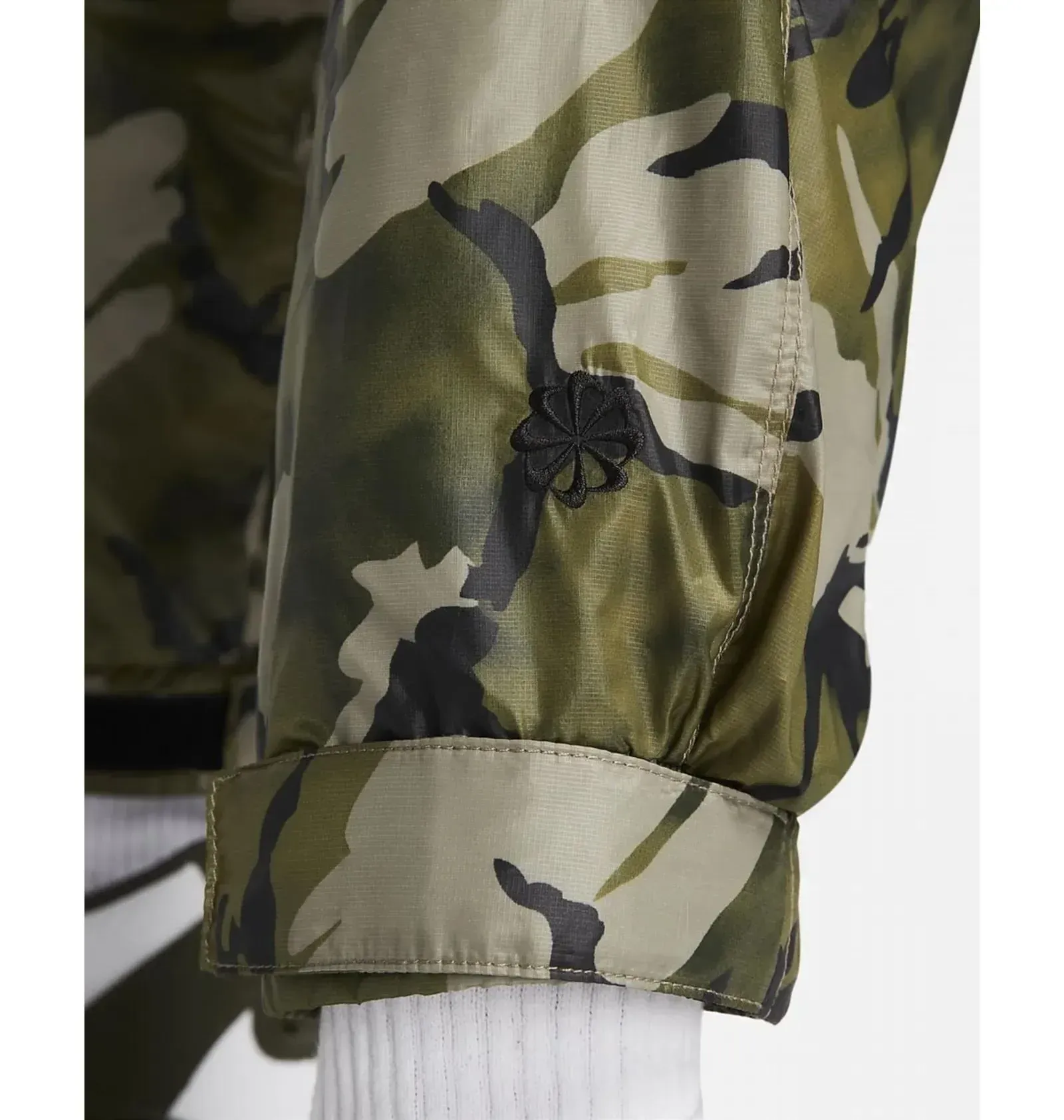 Nike Sportswear Tech Pack