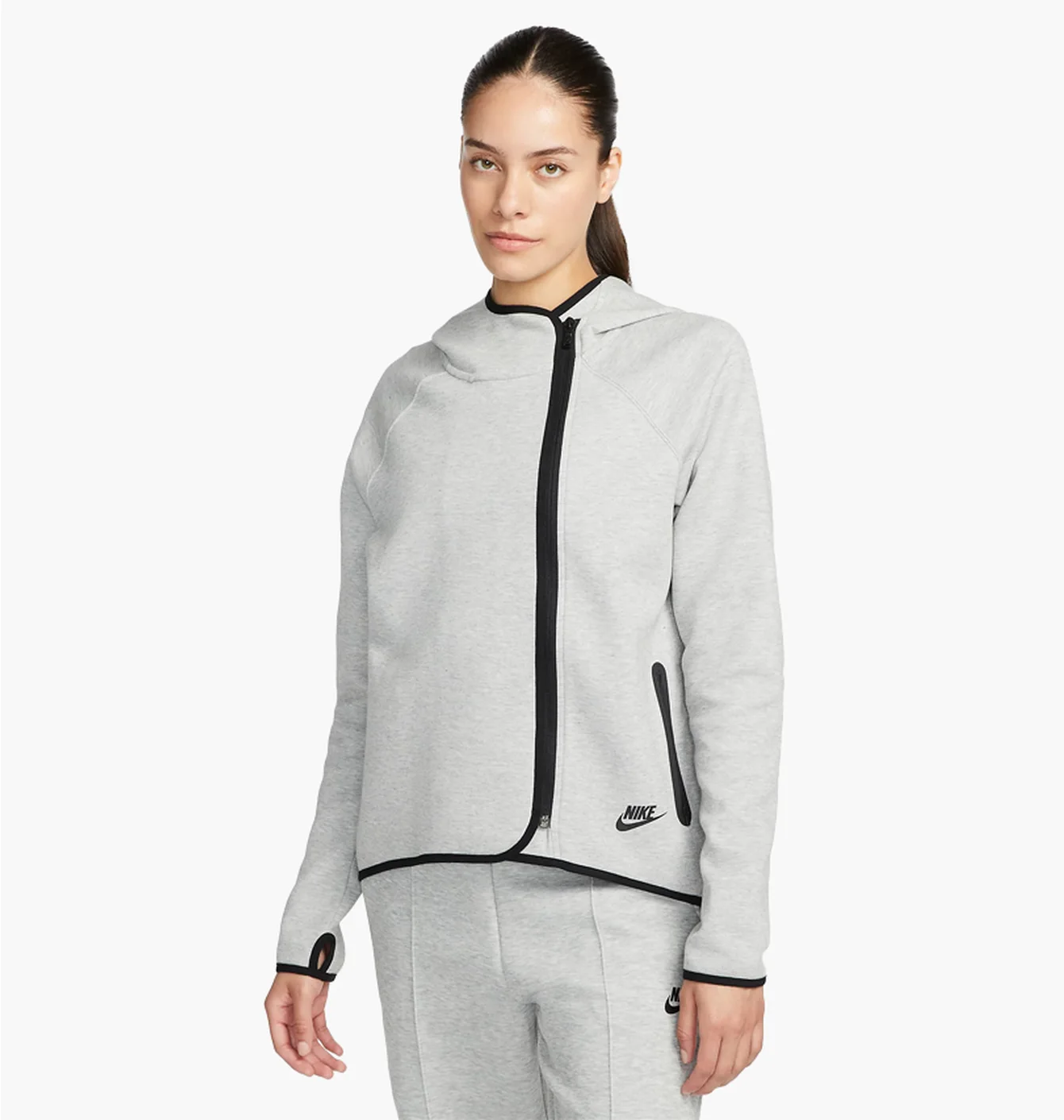 NIKE TECH