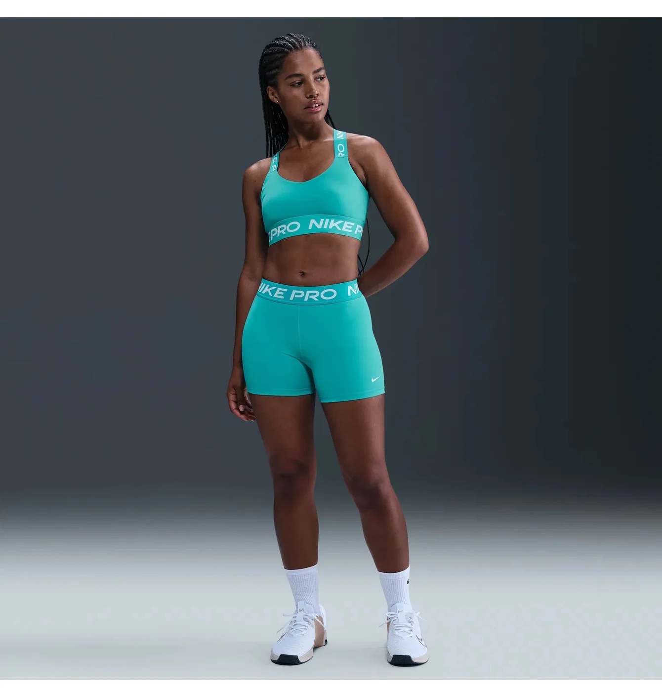 NIKE PRO