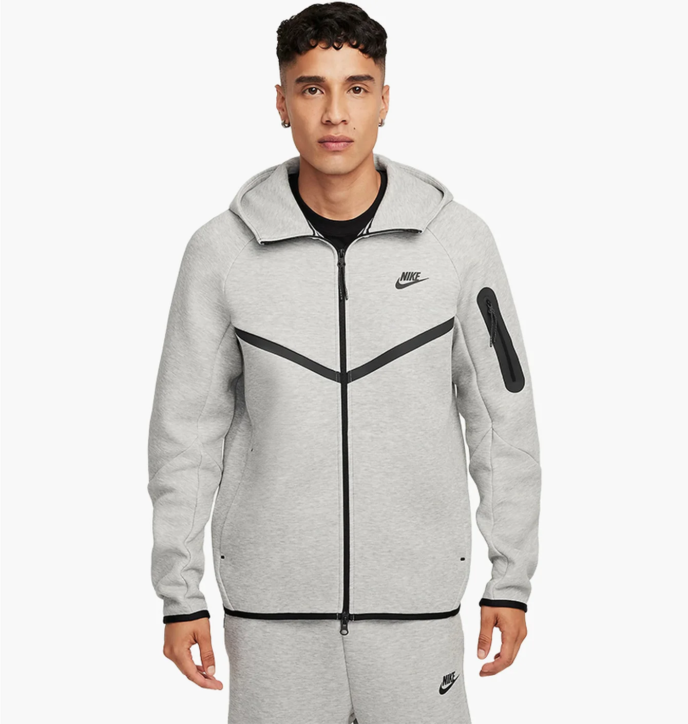 Nike Tech Fleece / Grey