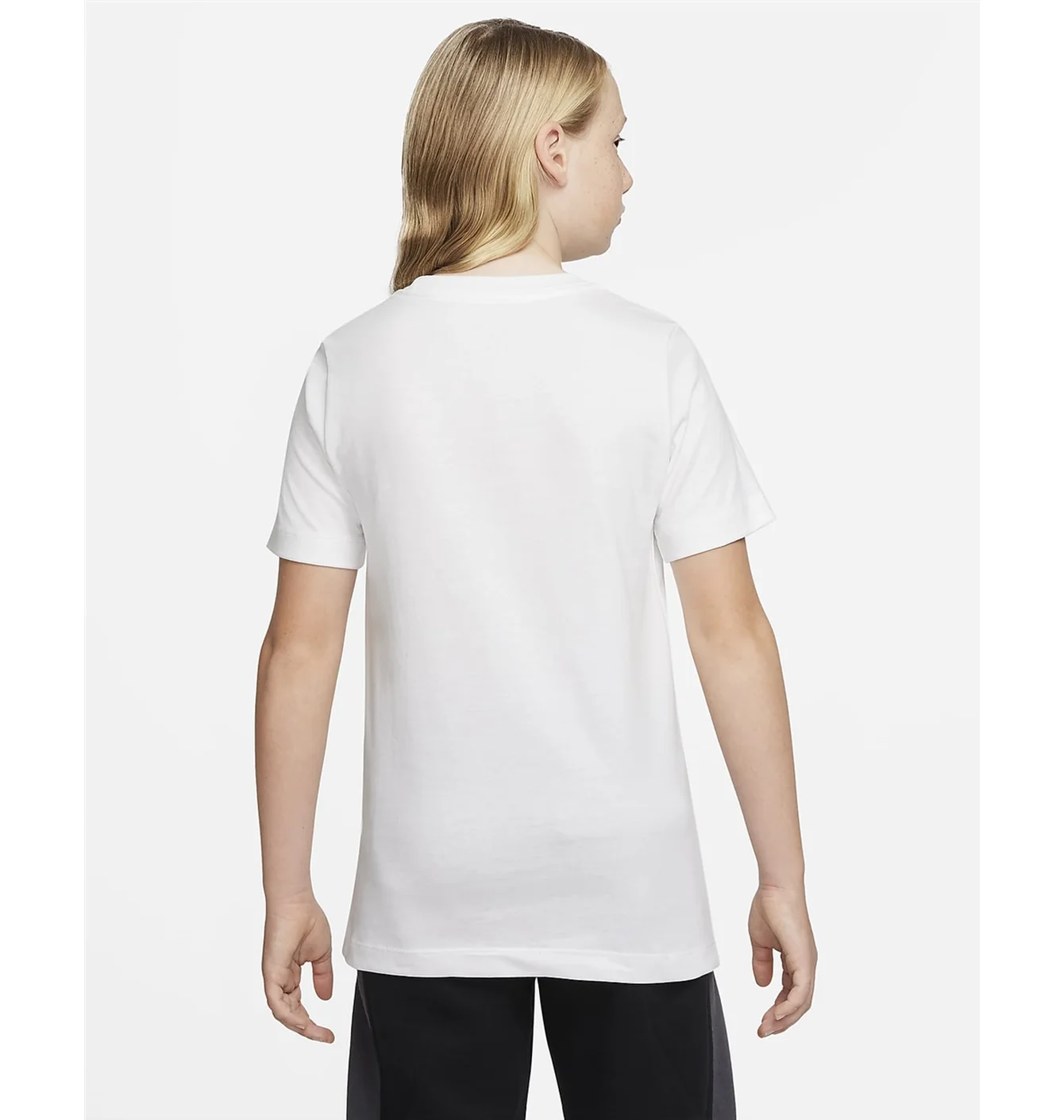 Футболка дитяча Nike Big Kids (Boys) T-Shirt White Do1814-100