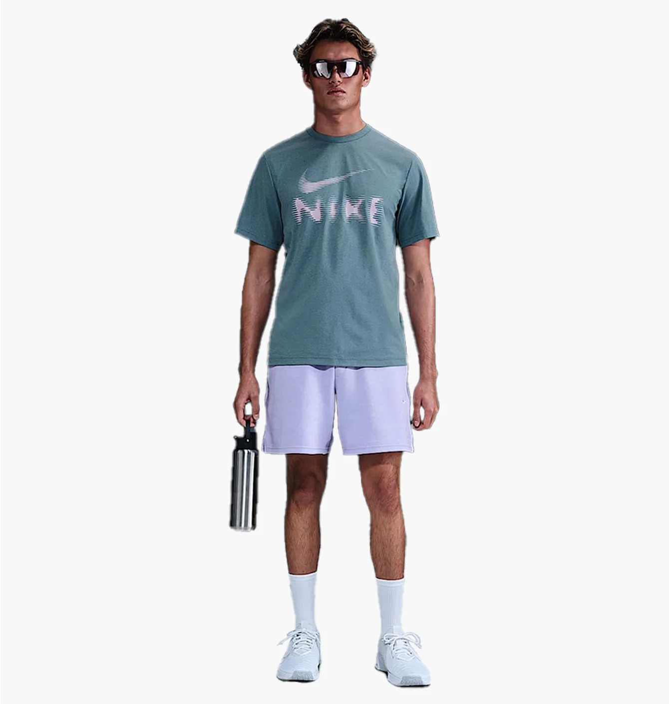 Футболка чоловіча Nike Hyverse T-Shirt Green HQ7987-006