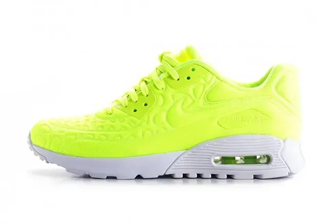 Nike Air Max 90 Ultra Plush Volt W