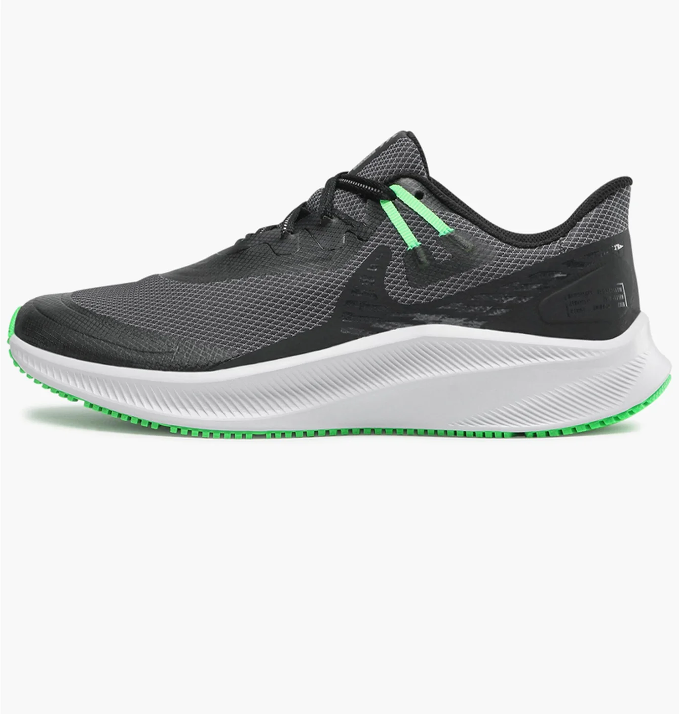 Nike Quest 3 Shield