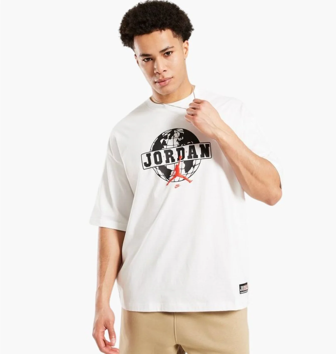 Футболка чоловіча Air Jordan Globe White IQ0829-100