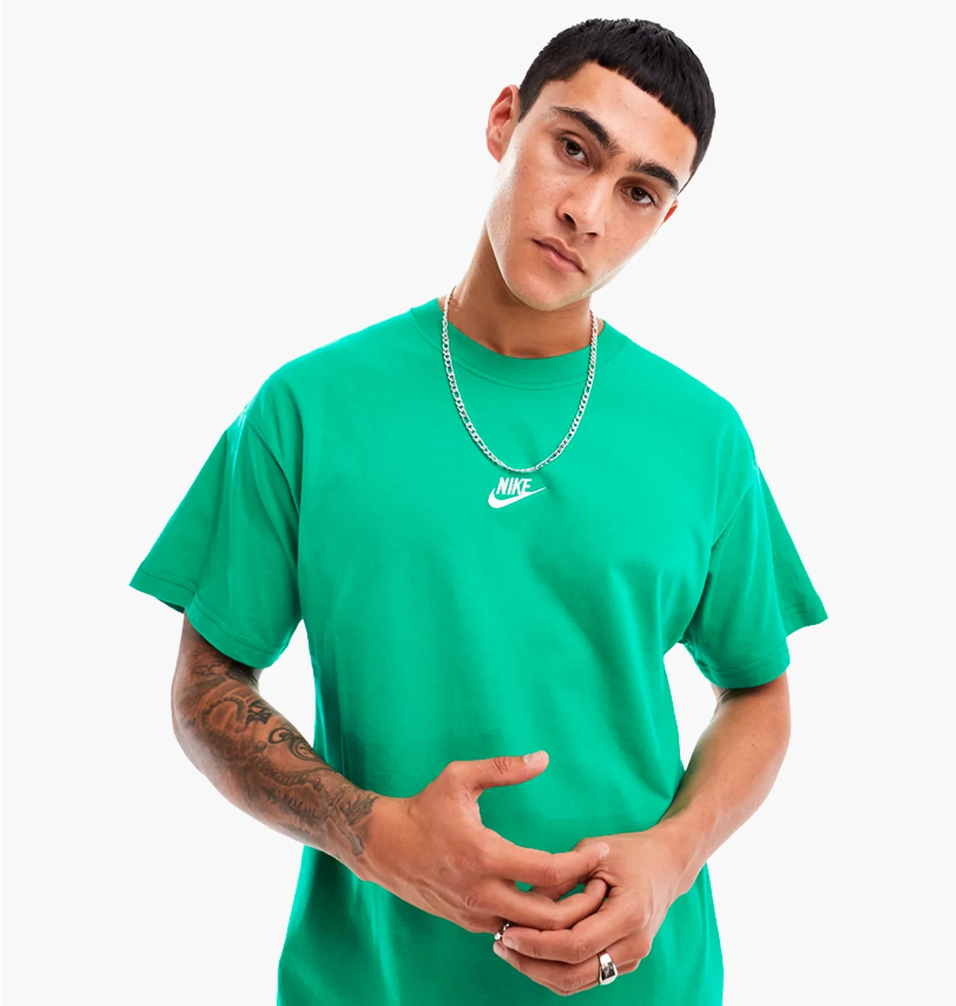 Футболка чоловіча Nike Club Vignette Green FJ0560-324
