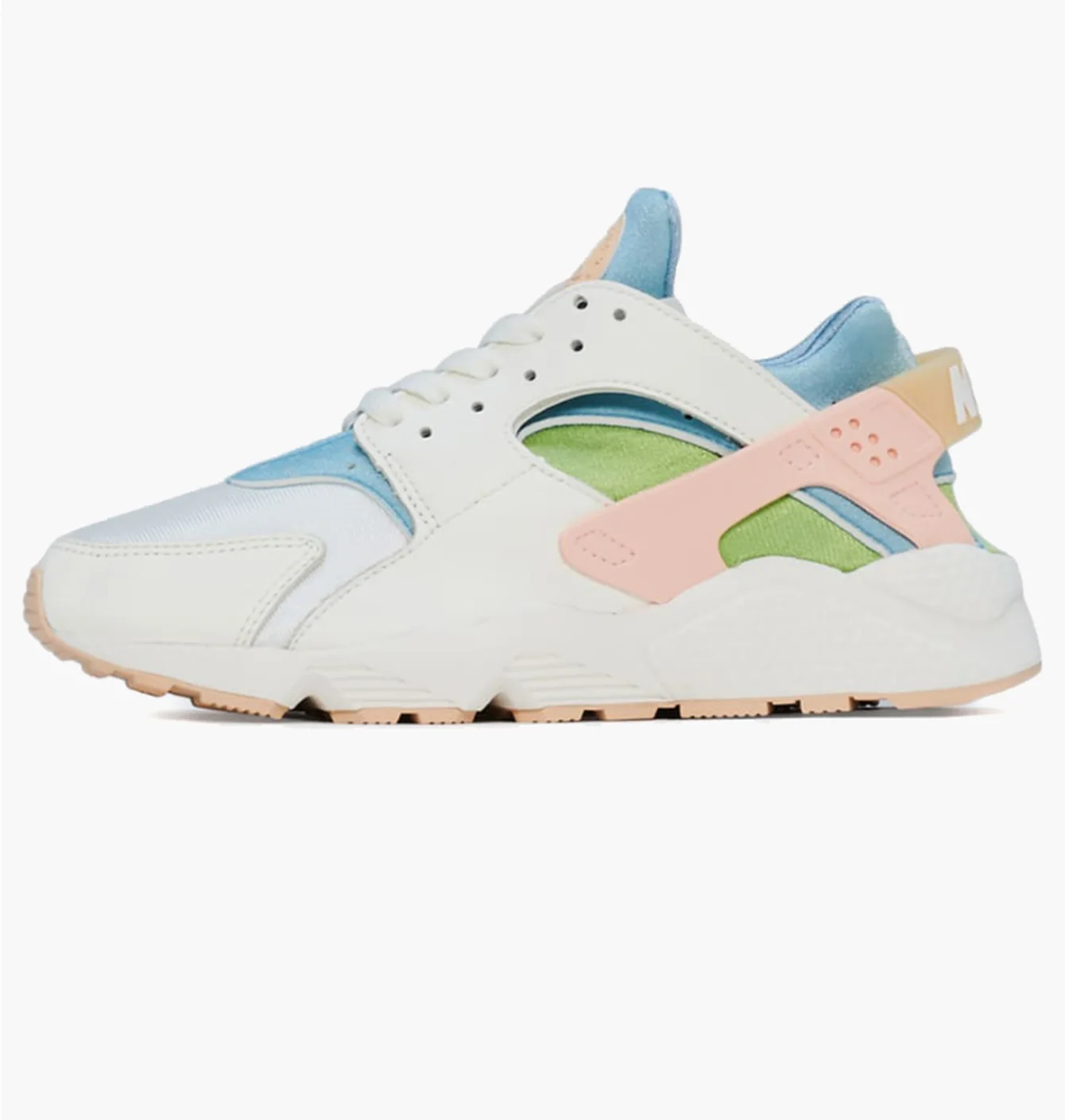 Кросівки жіночі Nike Air Huarache Se Sun Club White Dq0117-100