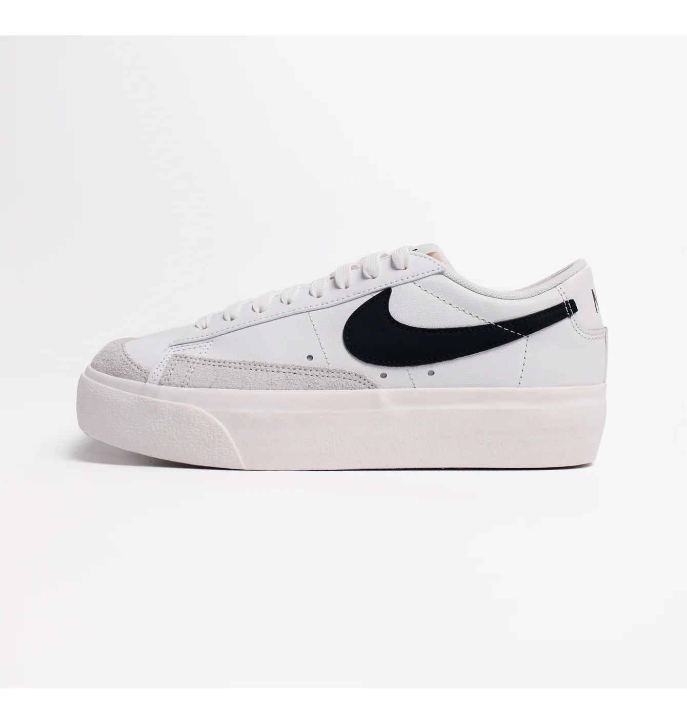 Кросівки жіночі Nike Blazer Low Platform White DJ0292-101