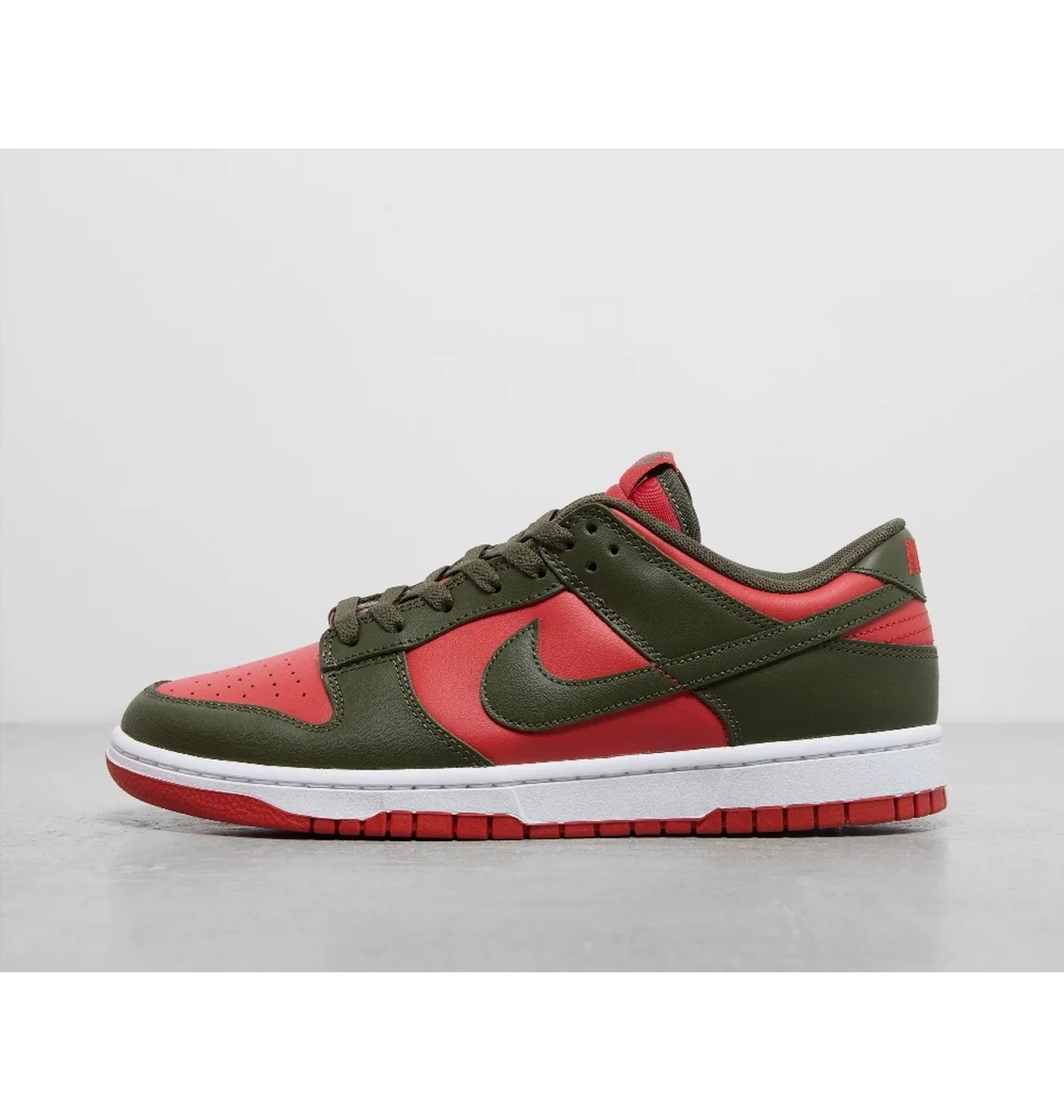 Nike Dunk Low Red/Green