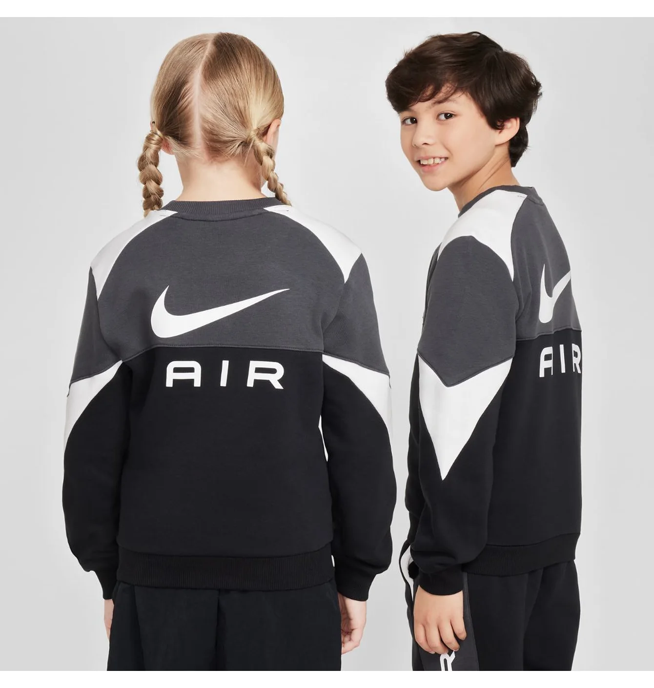 Толставка Nike JR