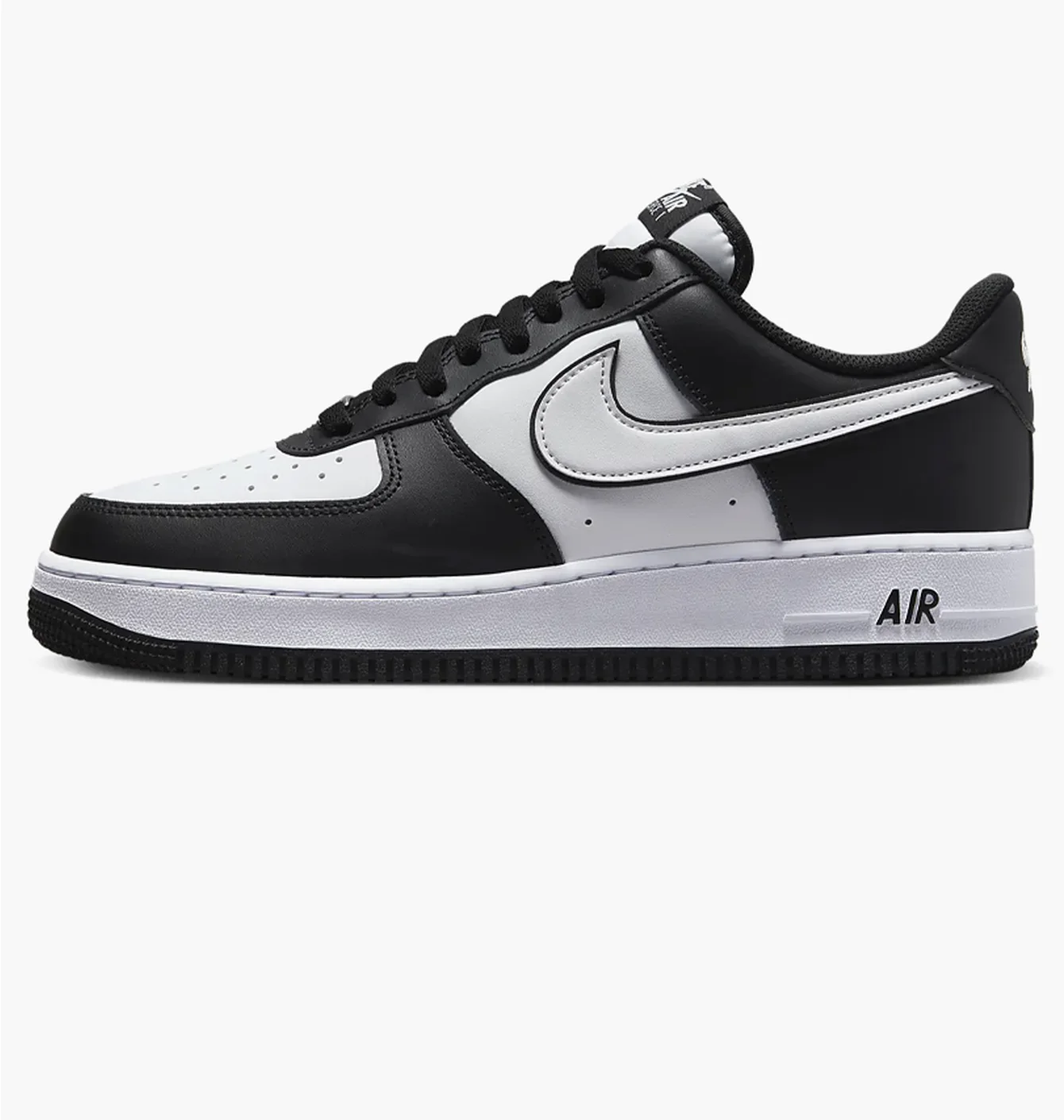 Nike Air Force 1 '07
