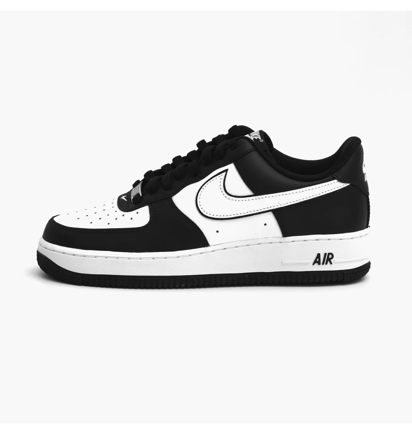 Nike Air Force 1 '07